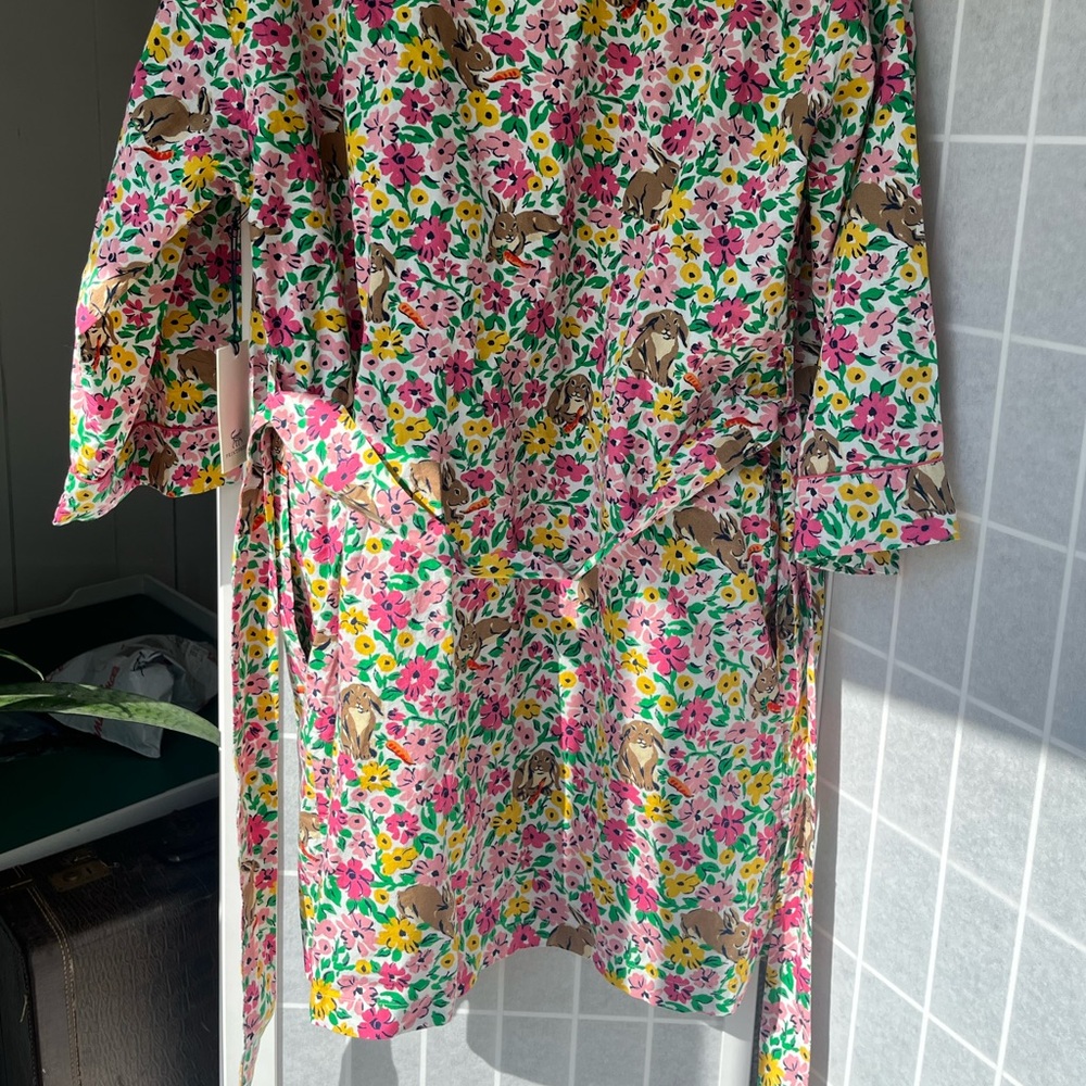 Printfresh robe, NWT. Floral Print Robe with Bunny Design. Size S/M - Picture 2 of 10
